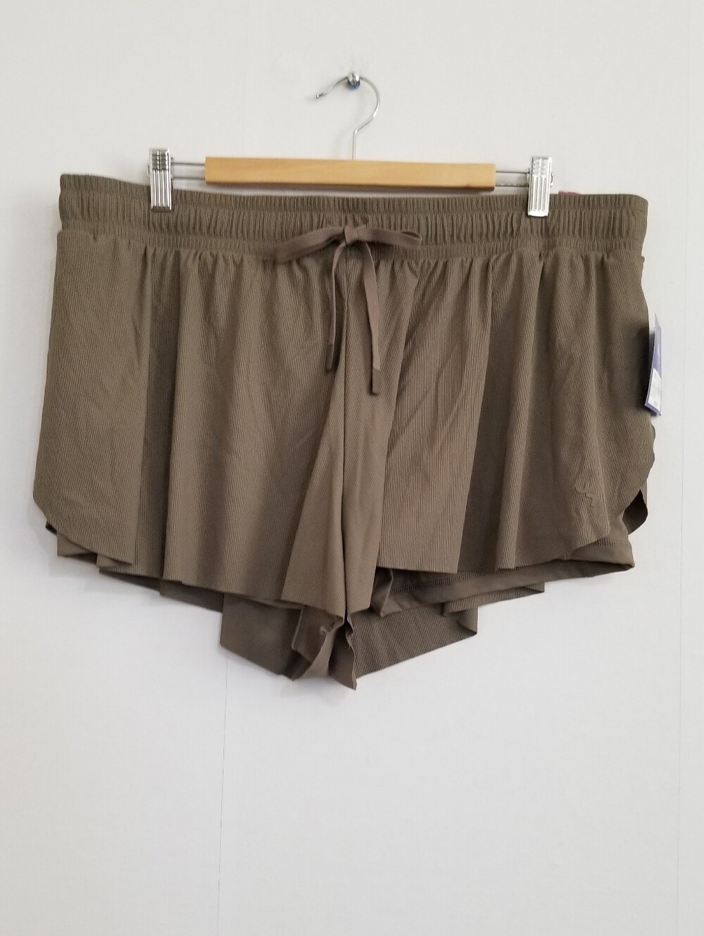 NWT Joylab Persuading Gray Taupe Mid Rise Shorts Size XXL